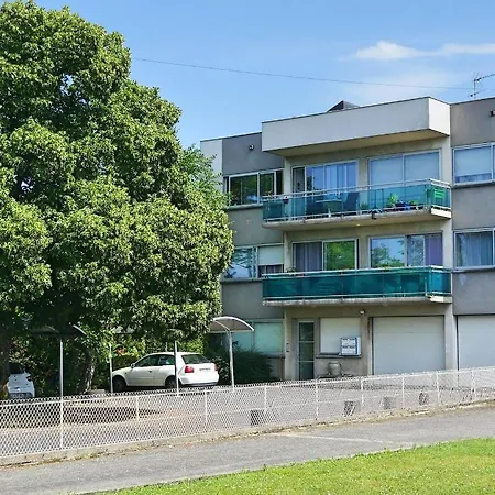 Apartment D'une Avec Jardin Clos Et Wifi A Ferrand Clermont-Ferrand