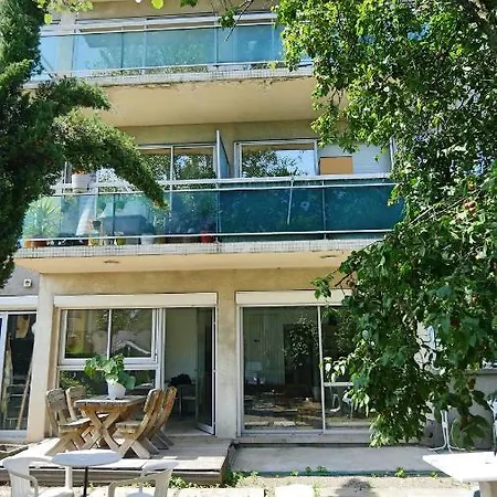 D'une Avec Jardin Clos Et Wifi A Ferrand * Clermont-Ferrand